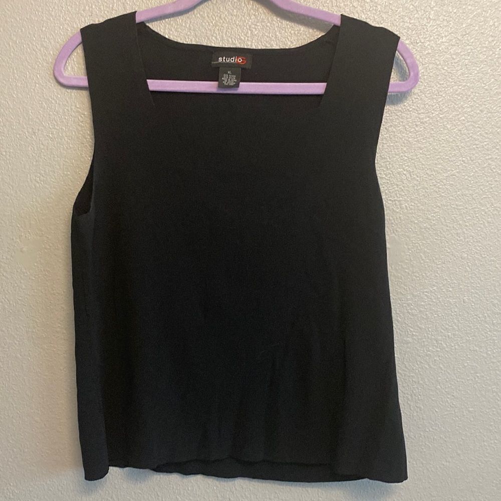 Studio G- black square neck tank- Size XL